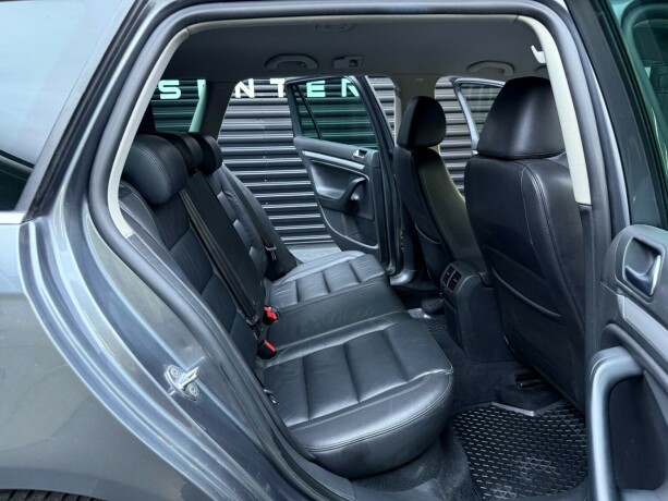 volkswagen-golf-diesel-2013-big-28