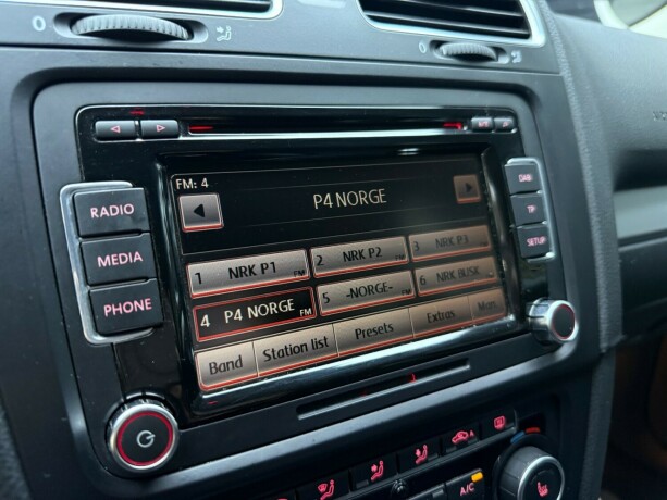 volkswagen-golf-diesel-2013-big-22