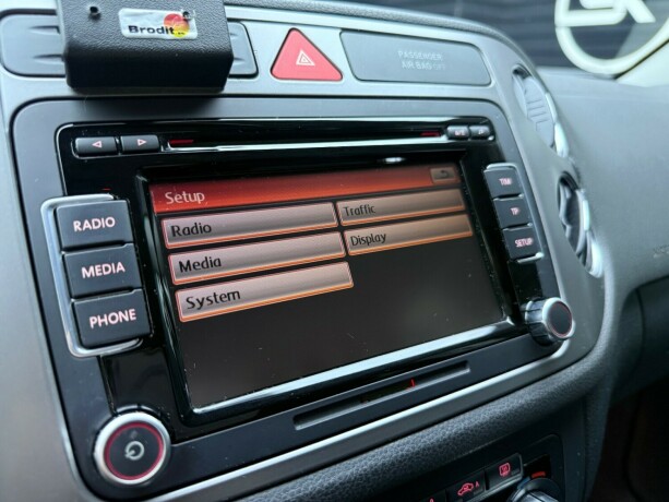 volkswagen-tiguan-diesel-2010-big-20