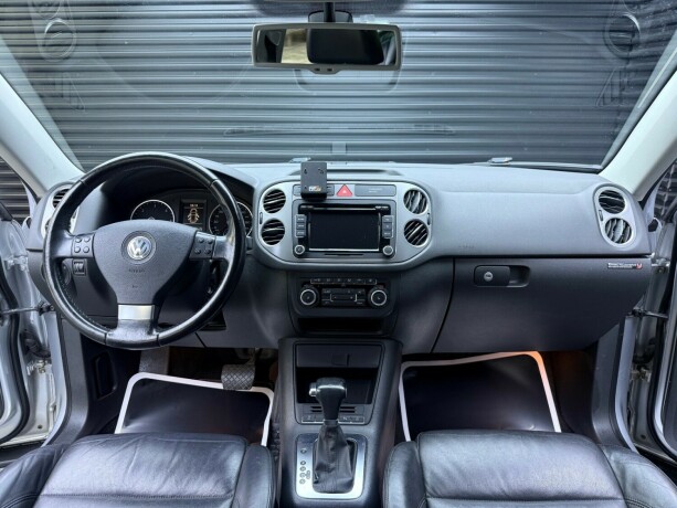 volkswagen-tiguan-diesel-2010-big-9