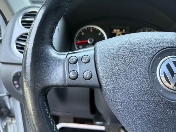 volkswagen-tiguan-diesel-2010-big-14