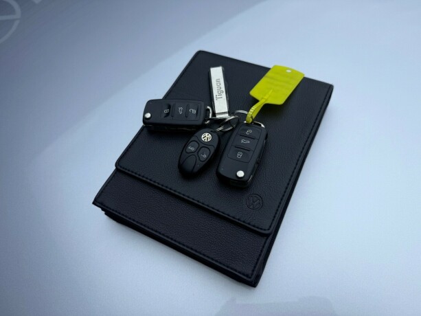 volkswagen-tiguan-diesel-2010-big-31