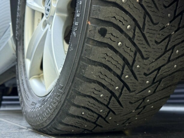 volkswagen-tiguan-diesel-2010-big-8