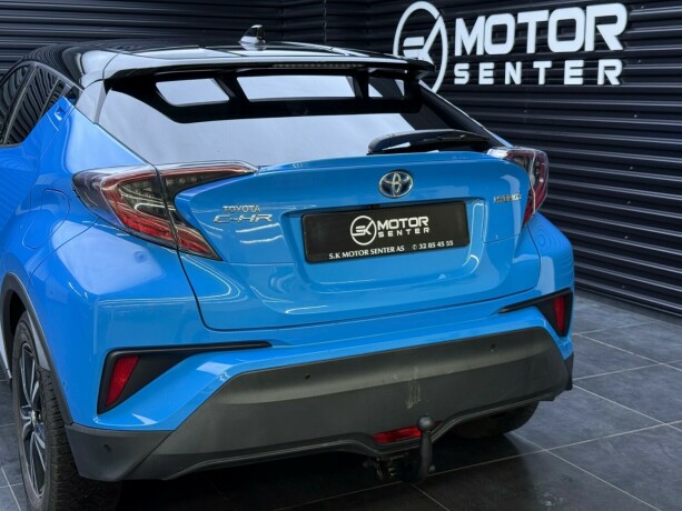 toyota-c-hr-elektrisitetbensin-2019-big-5
