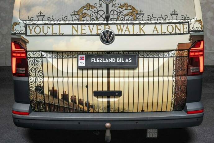 volkswagen-transporter-diesel-2021-big-13