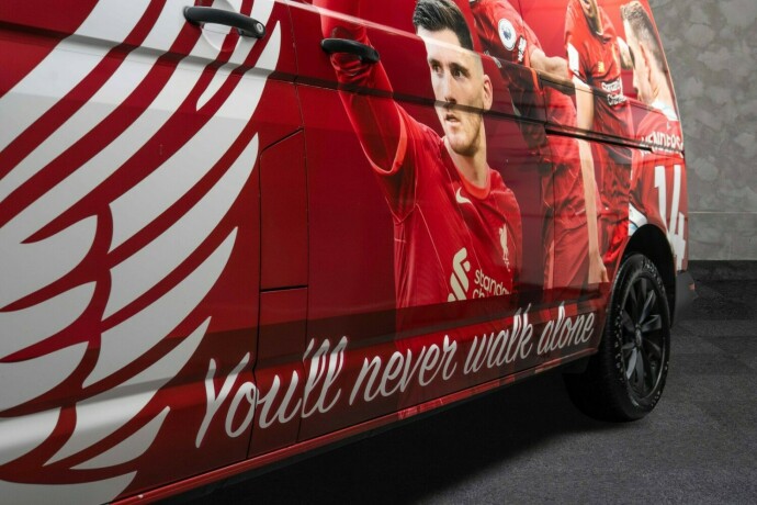 volkswagen-transporter-diesel-2021-big-4