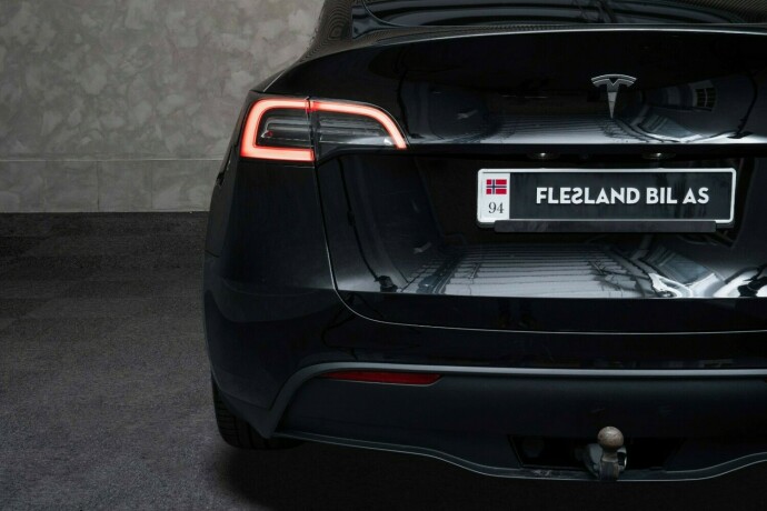 tesla-model-y-elektrisitet-2023-big-8