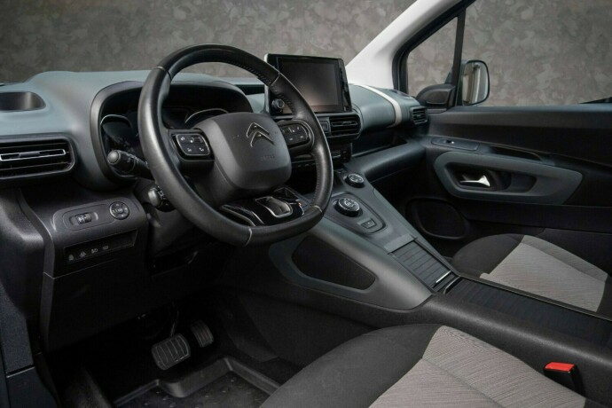 citroen-berlingo-diesel-2020-big-23