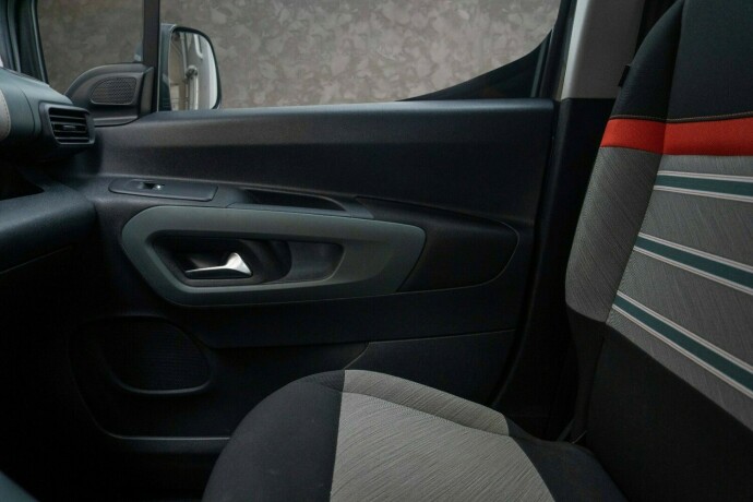 citroen-berlingo-diesel-2020-big-16