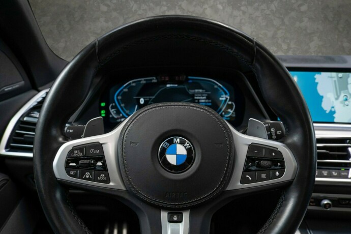 bmw-x5-elektrisitetbensin-2021-big-16