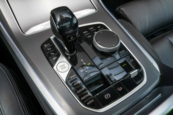 bmw-x5-elektrisitetbensin-2021-big-24