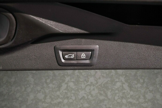 bmw-x5-elektrisitetbensin-2021-big-52