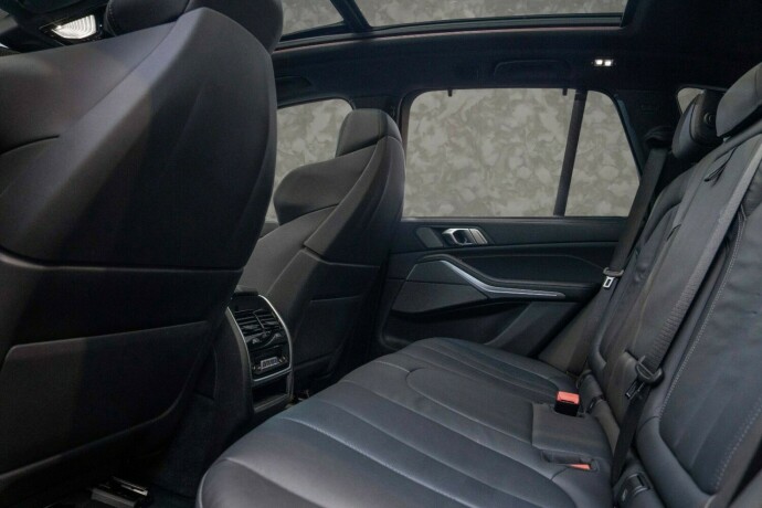 bmw-x5-elektrisitetbensin-2021-big-41