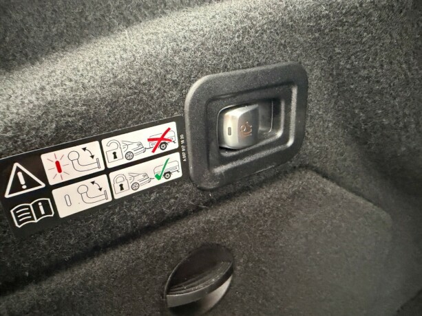 mercedes-benz-c-klasse-elektrisitetbensin-2018-big-19