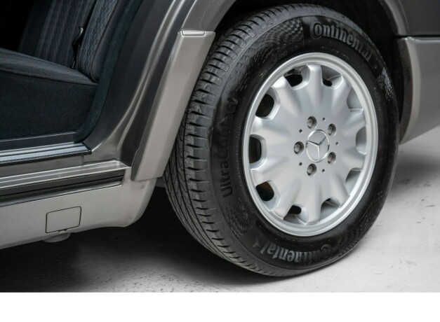 mercedes-benz-e-klasse-bensin-1991-big-10