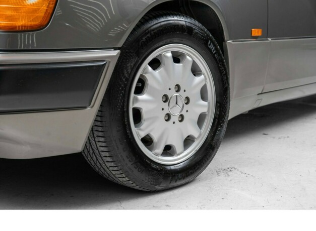 mercedes-benz-e-klasse-bensin-1991-big-7