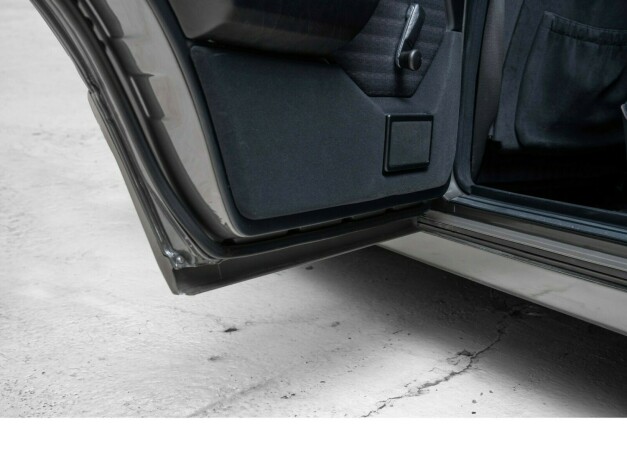 mercedes-benz-e-klasse-bensin-1991-big-48