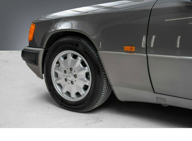 mercedes-benz-e-klasse-bensin-1991-big-12