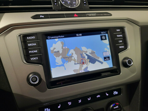 volkswagen-passat-diesel-2016-big-15