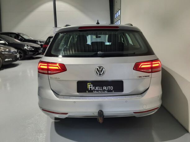 volkswagen-passat-diesel-2016-big-8