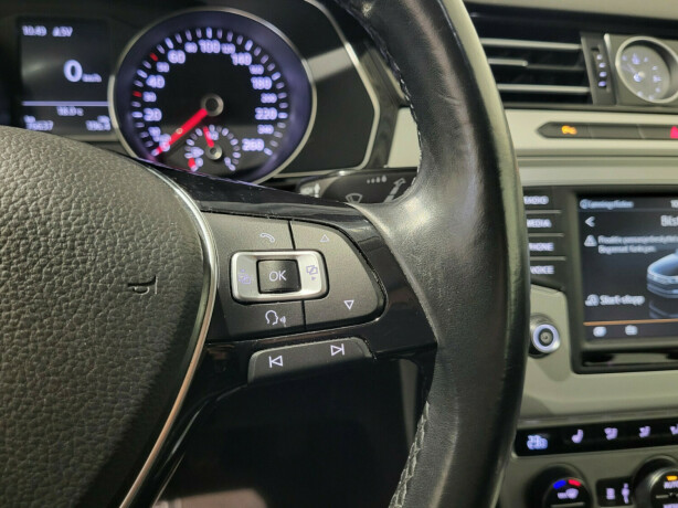 volkswagen-passat-diesel-2016-big-21