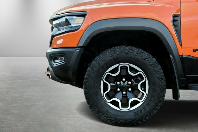 dodge-ram-bensin-2022-big-6