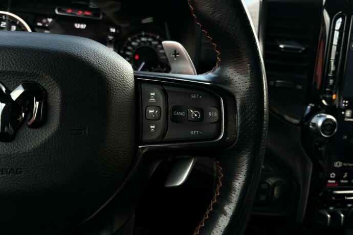 dodge-ram-bensin-2022-big-24