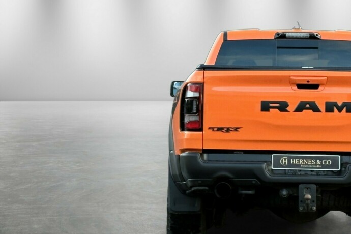 dodge-ram-bensin-2022-big-14