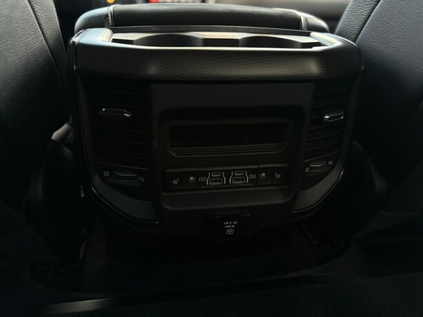 dodge-ram-bensin-2022-big-45