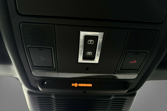 land-rover-range-rover-evoque-plug-in-petrol-2021-big-38