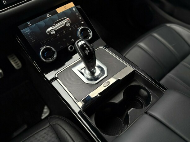 land-rover-range-rover-evoque-plug-in-petrol-2021-big-18