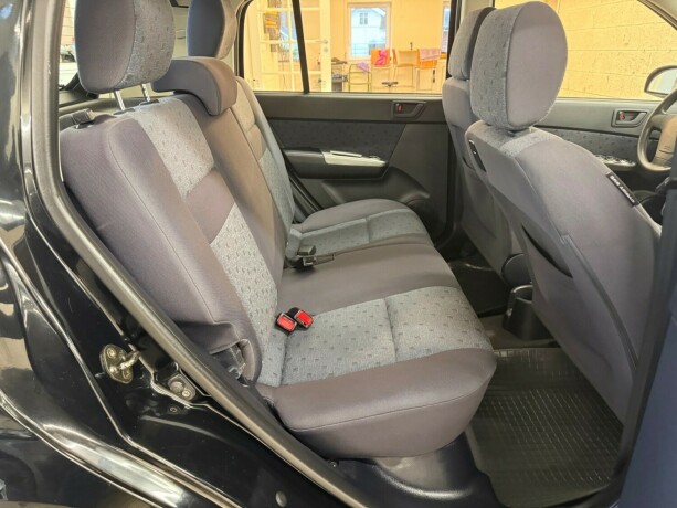 hyundai-getz-bensin-2004-big-18