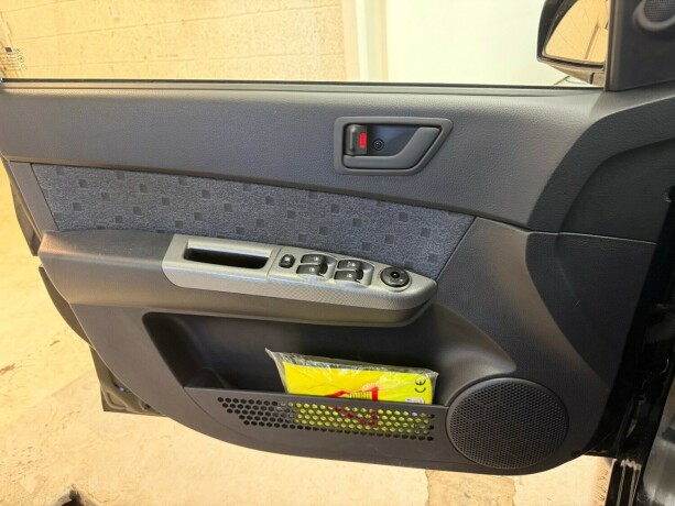 hyundai-getz-bensin-2004-big-22