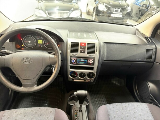 hyundai-getz-bensin-2004-big-8