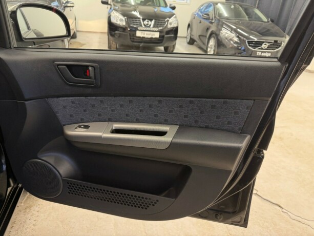 hyundai-getz-bensin-2004-big-15