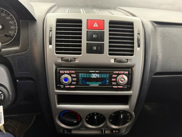 hyundai-getz-bensin-2004-big-11