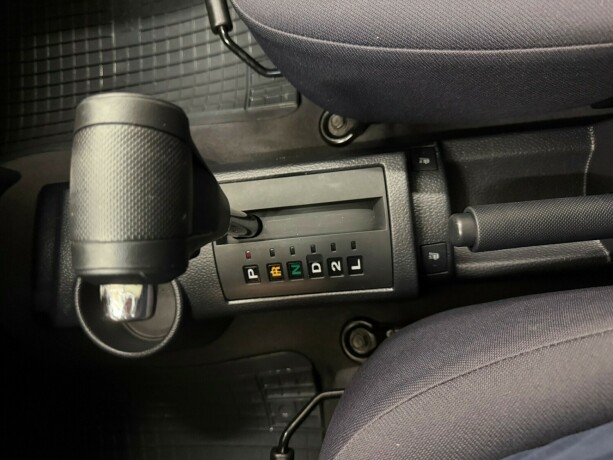 hyundai-getz-bensin-2004-big-14