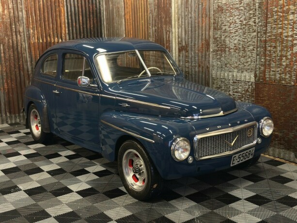 volvo-pv-bensin-1957-big-1