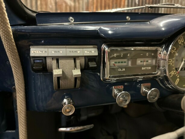 volvo-pv-bensin-1957-big-25