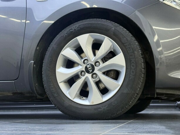 kia-rio-bensin-2016-big-7