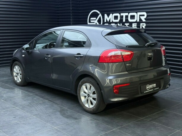 kia-rio-bensin-2016-big-1
