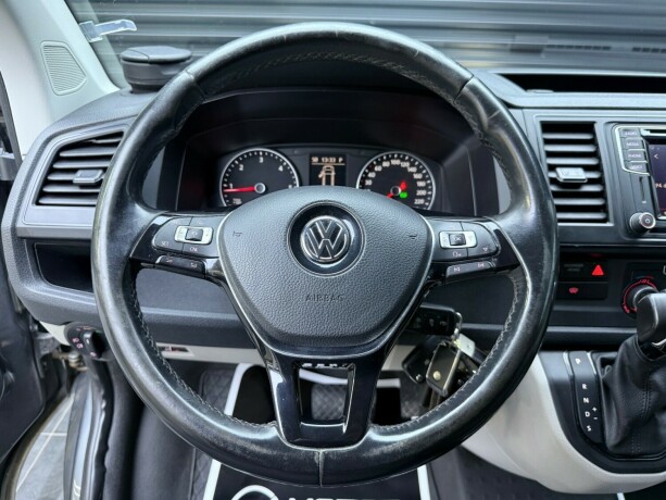 volkswagen-transporter-diesel-2017-big-10