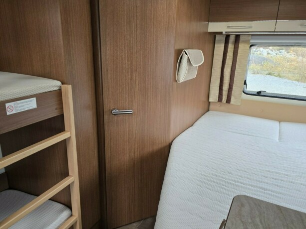 burstner-belcanto-2012-big-29