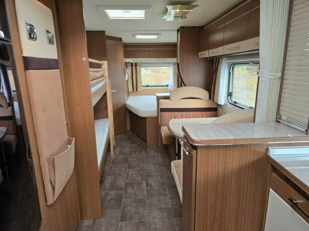 burstner-belcanto-2012-big-22