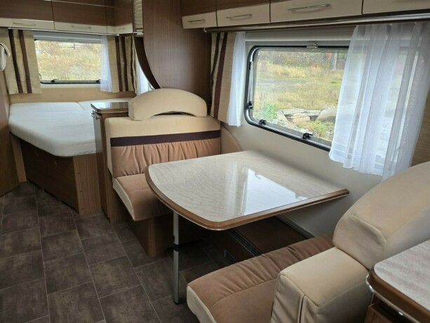 burstner-belcanto-2012-big-25