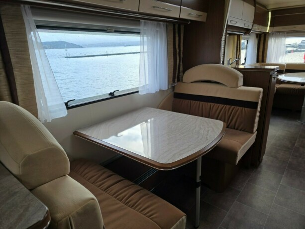 burstner-belcanto-2012-big-27