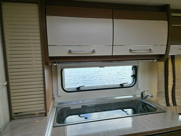 burstner-belcanto-2012-big-14