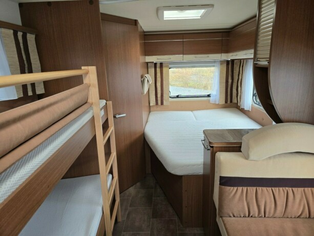 burstner-belcanto-2012-big-24