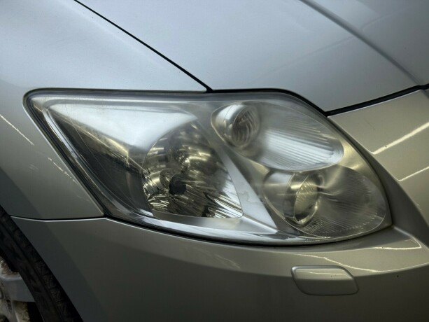 toyota-auris-diesel-2007-big-4