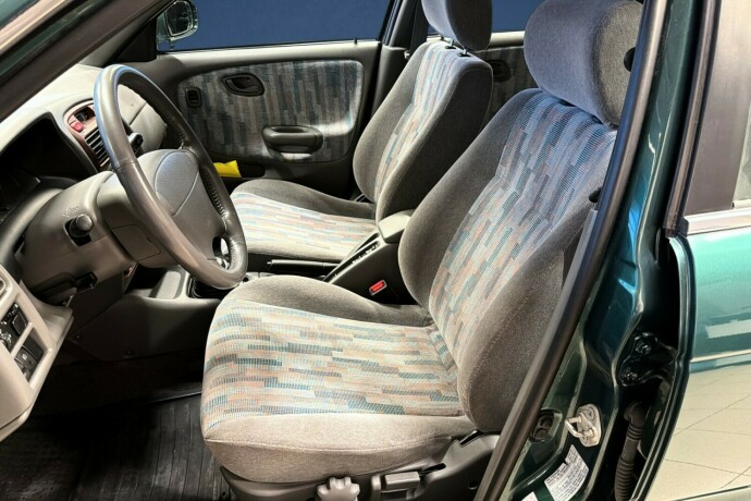 suzuki-baleno-bensin-1998-big-12